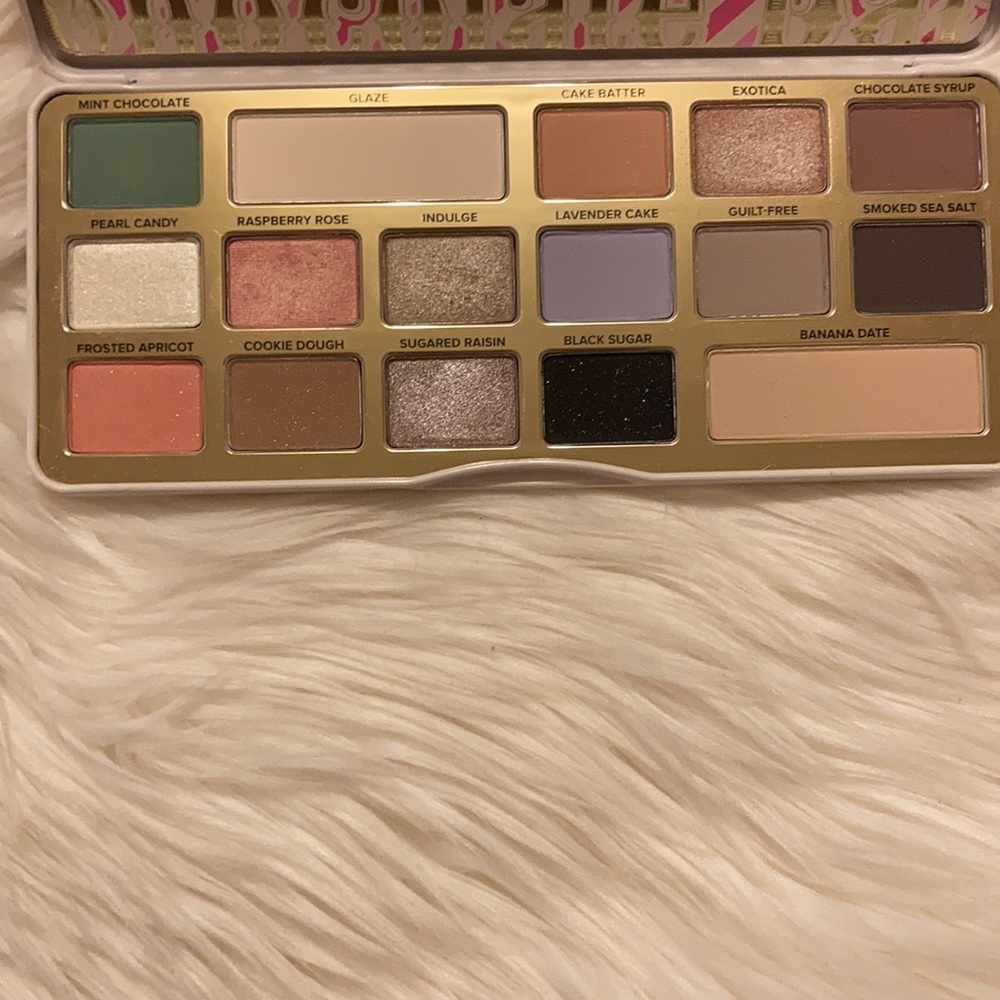Too Faced White Chocolate Bar Eyeshadow Palette - Picture 6 of 8